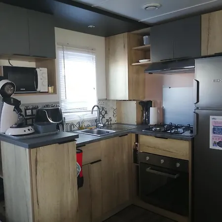 캠프장 Mobil Menanteau